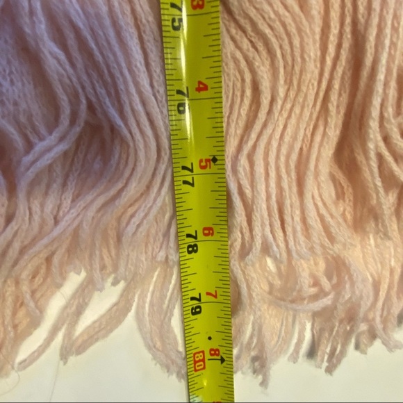 Blanket Scarf Pink - Picture 7 of 7